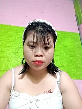Snapshot of Dumi_009 chatting on May 4, 2026, 3:41 pm Dumi 009 online show from May 4, 2026, 3:41 pm