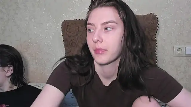 Snapshot of muuur_love231 chatting on March 24, 2026, 9:03 am muuur love231 online show from March 24, 2026, 9:03 am