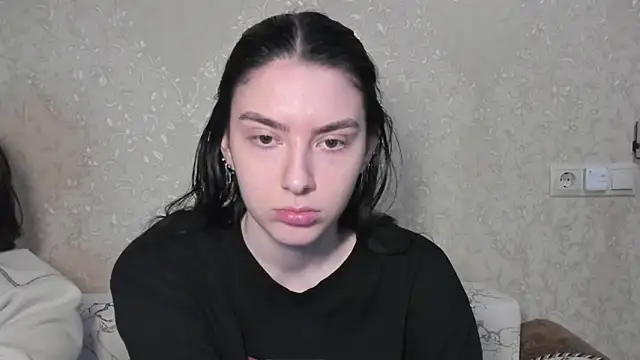Snapshot of muuur_love231 chatting on April 18, 2026, 2:32 pm muuur love231 online show from April 18, 2026, 2:32 pm