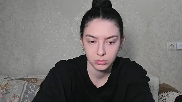 Snapshot of muuur_love231 chatting on April 19, 2026, 5:34 pm muuur love231 online show from April 19, 2026, 5:34 pm