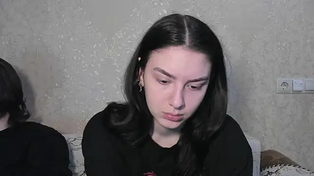 Snapshot of muuur_love231 chatting on May 3, 2026, 5:19 pm muuur love231 online show from May 3, 2026, 5:19 pm