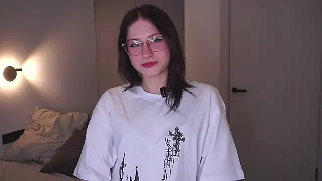 CindieArning online show from March 22, 2026, 6:33 pm