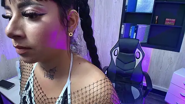 brithny bratz  online show from March 24, 2026, 7:57 am