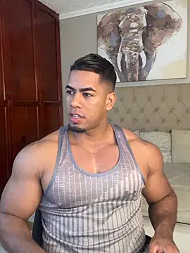 Snapshot of Trevor_vinc chatting on April 28, 2026, 1:27 pm Trevor vinc online show from April 28, 2026, 1:27 pm