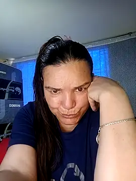 Snapshot of Zuleyka_69 chatting on April 24, 2026, 9:06 pm Zuleyka 69 online show from April 24, 2026, 9:06 pm
