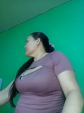 Snapshot of Zuleyka_69 chatting on May 3, 2026, 11:11 pm Zuleyka 69 online show from May 3, 2026, 11:11 pm