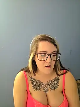 midnightminx0701 online show from March 26, 2026, 8:14 pm