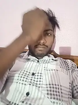 THA KITTY online show from April 15, 2026, 6:20 am