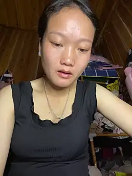 Jolinie online show from March 28, 2026, 4:56 am