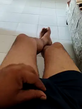 B S0051 online show from April 8, 2026, 2:11 am