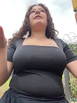 Amber rosse outdoors online show from March 27, 2026, 7:13 pm