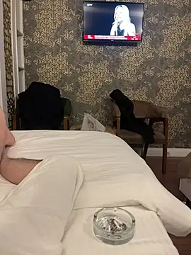 bigysugar online show from April 25, 2026, 8:39 pm