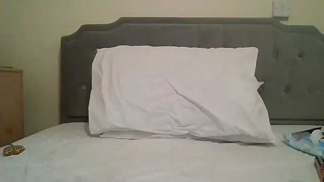Snapshot of feetlovrr94 chatting on March 28, 2026, 9:25 pm feetlovrr94 online show from March 28, 2026, 9:25 pm