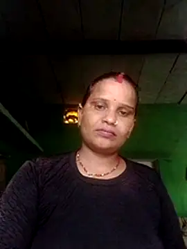 Shivani09900 online show from July 3, 2026, 10:10 am