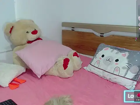 honey-blossom online show from April 4, 2026, 6:49 pm