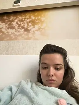 AForbiddenFlower online show from March 31, 2026, 6:25 am