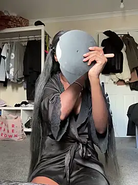 k ashantixx online show from March 25, 2026, 11:38 am