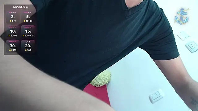 Snapshot of Demian-vall chatting on March 24, 2026, 12:43 pm Demian-vall online show from March 24, 2026, 12:43 pm