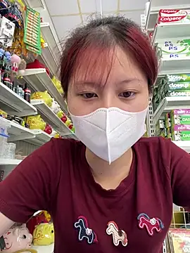 Bethiencute online show from May 21, 2026, 5:47 am