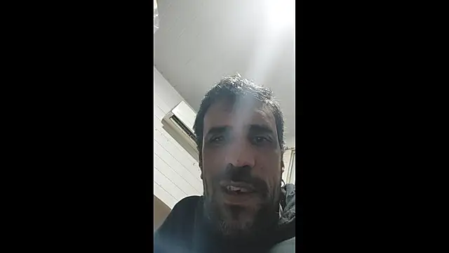 VladTepeslll online show from April 10, 2026, 7:46 am