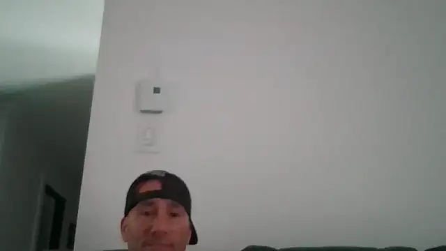 Snapshot of Cutecamboy4you chatting on April 6, 2026, 7:48 pm Cutecamboy4you online show from April 6, 2026, 7:48 pm