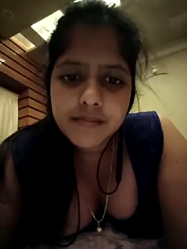 Aditi sarkar online show from April 18, 2026, 12:20 pm