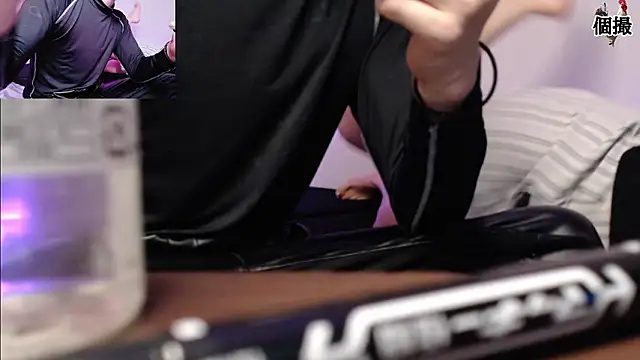 DontCloseYet online show from April 15, 2026, 7:04 am