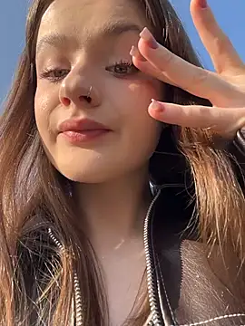 Snapshot of your_babymila chatting on March 30, 2026, 12:17 pm your babymila online show from March 30, 2026, 12:17 pm