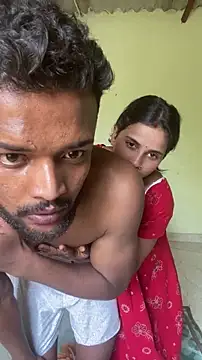 hornysofiya online show from April 15, 2026, 7:48 am