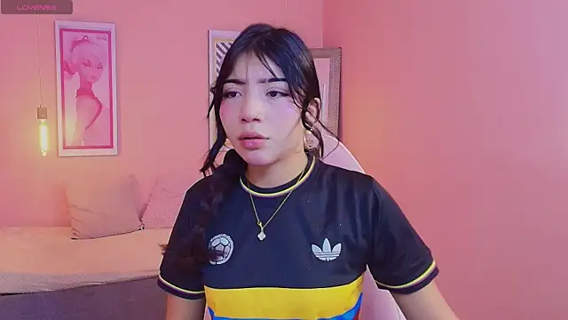 Soffi x x  online show from July 4, 2026, 3:24 am