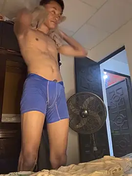 io skay online show from April 12, 2026, 9:53 pm