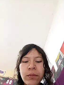 Ninffa sweet21 online show from April 18, 2026, 12:58 am