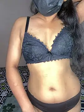 Riya leone online show from July 8, 2026, 7:40 pm