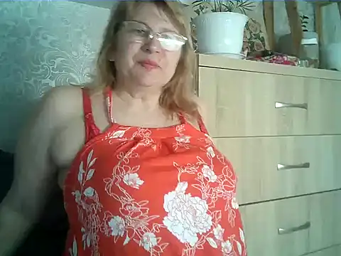 Alina-malina66 online show from May 15, 2026, 1:07 pm