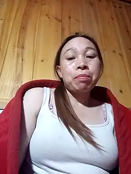 Snapshot of AnnieAngelxx chatting on March 25, 2026, 2:12 pm AnnieAngelxx online show from March 25, 2026, 2:12 pm