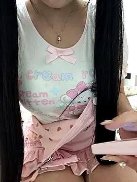 lala4125 online show from April 12, 2026, 2:00 pm