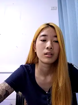 lala4125 online show from April 25, 2026, 2:25 pm