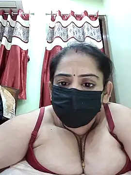 sonalidey5564 online show from May 12, 2026, 7:22 pm
