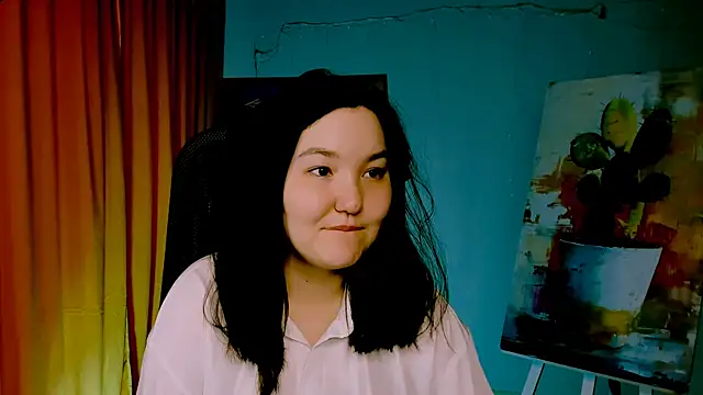 CamilaMartiez online show from April 2, 2026, 9:51 am