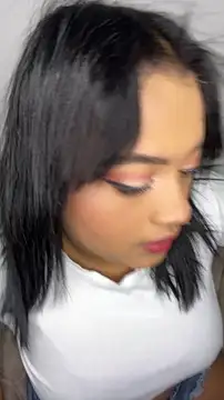 Snapshot of Saraa_M chatting on May 31, 2026, 3:52 pm Saraa M online show from May 31, 2026, 3:52 pm