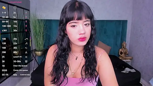 Antoniajblair online show from April 21, 2026, 11:49 am