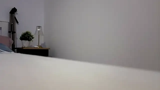 Anna Love1 online show from December 16, 2025, 1:49 pm