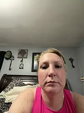 Snapshot of sweetkacibaby chatting on April 9, 2026, 8:47 pm sweetkacibaby online show from April 9, 2026, 8:47 pm