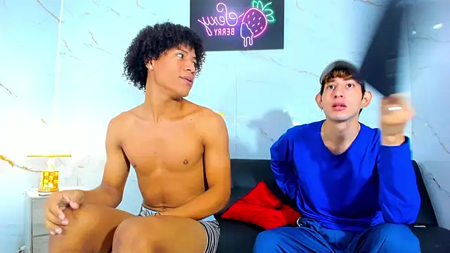 Room hot 1 online show from March 26, 2026, 1:06 pm