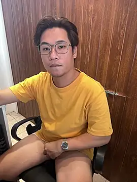 Titanryu online show from April 21, 2026, 3:24 am