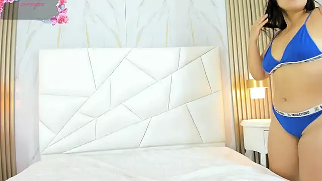 Snapshot of dulcemia25 chatting on April 1, 2026, 5:19 am dulcemia25 online show from April 1, 2026, 5:19 am