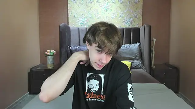 Snapshot of DaveBevy chatting on May 29, 2026, 7:34 pm DaveBevy online show from May 29, 2026, 7:34 pm