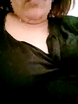 Snapshot of Nottila chatting on April 5, 2026, 2:47 pm Nottila online show from April 5, 2026, 2:47 pm