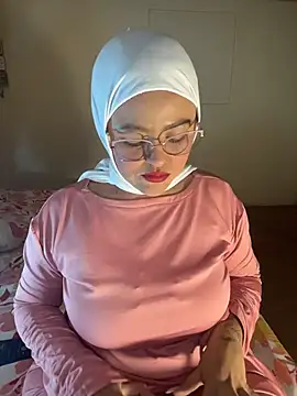 Snapshot of Marian_fadel chatting on June 20, 2026, 1:14 pm Marian fadel online show from June 20, 2026, 1:14 pm