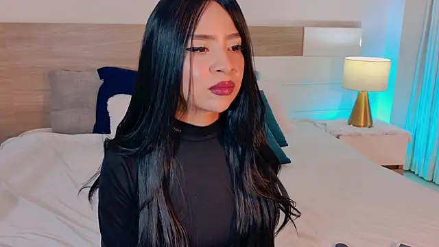 Snapshot of Sandy_Becker chatting on June 15, 2026, 2:52 pm Sandy Becker online show from June 15, 2026, 2:52 pm